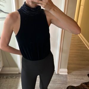 Joie bodysuit size xs